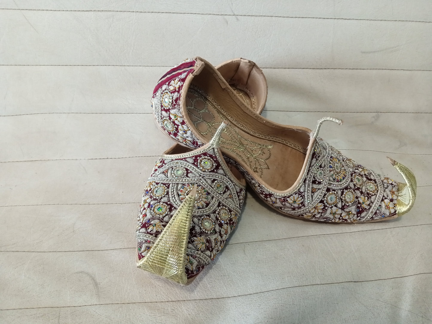 Dabka Work Khussa (Luxury Collection)